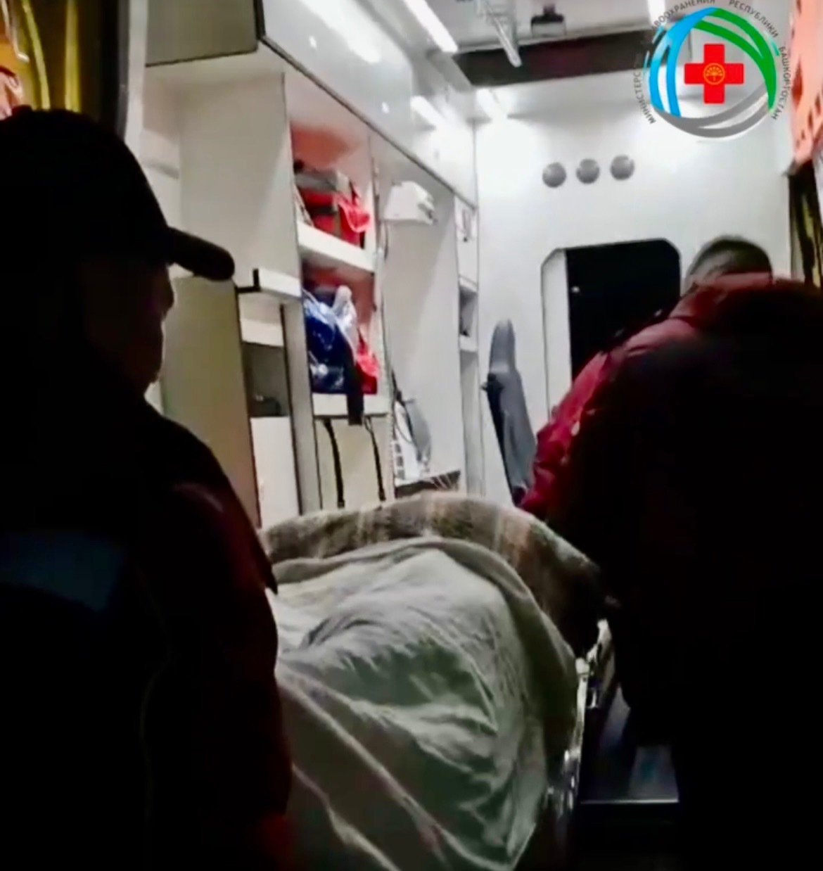 Санавиация доставила тяжелобольного жителя Башкирии домой из-за границы