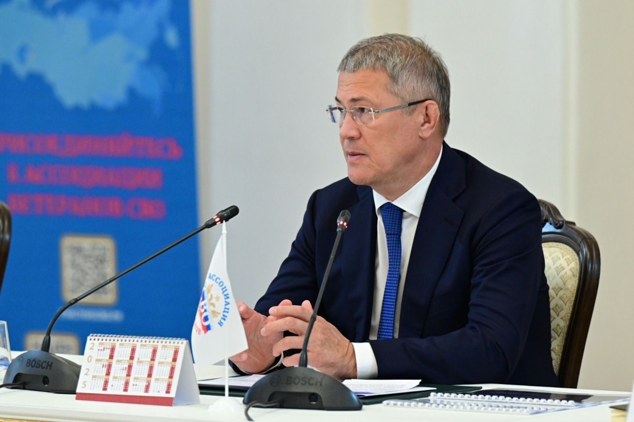 Политологи: Радий Хабиров успешно справляется с вызовами