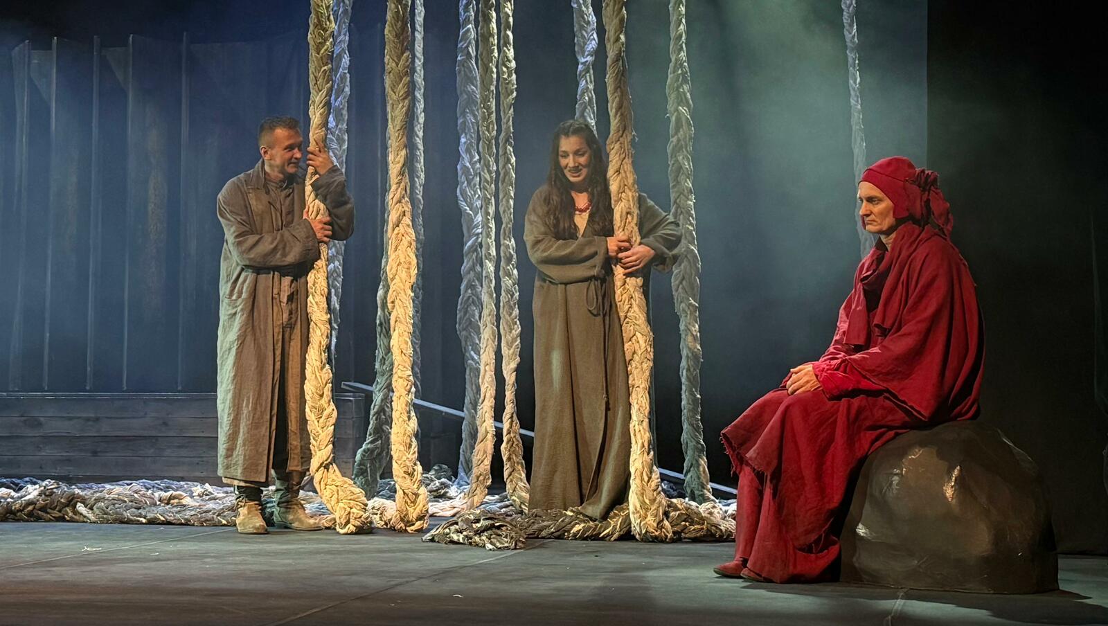 Спектакли «Колонсака»: новосибирская «Олеся» околдовала Уфу