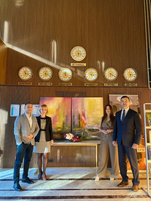 Картины уфимской художницы Натальи Шишкиной представлены в отеле Стамбула