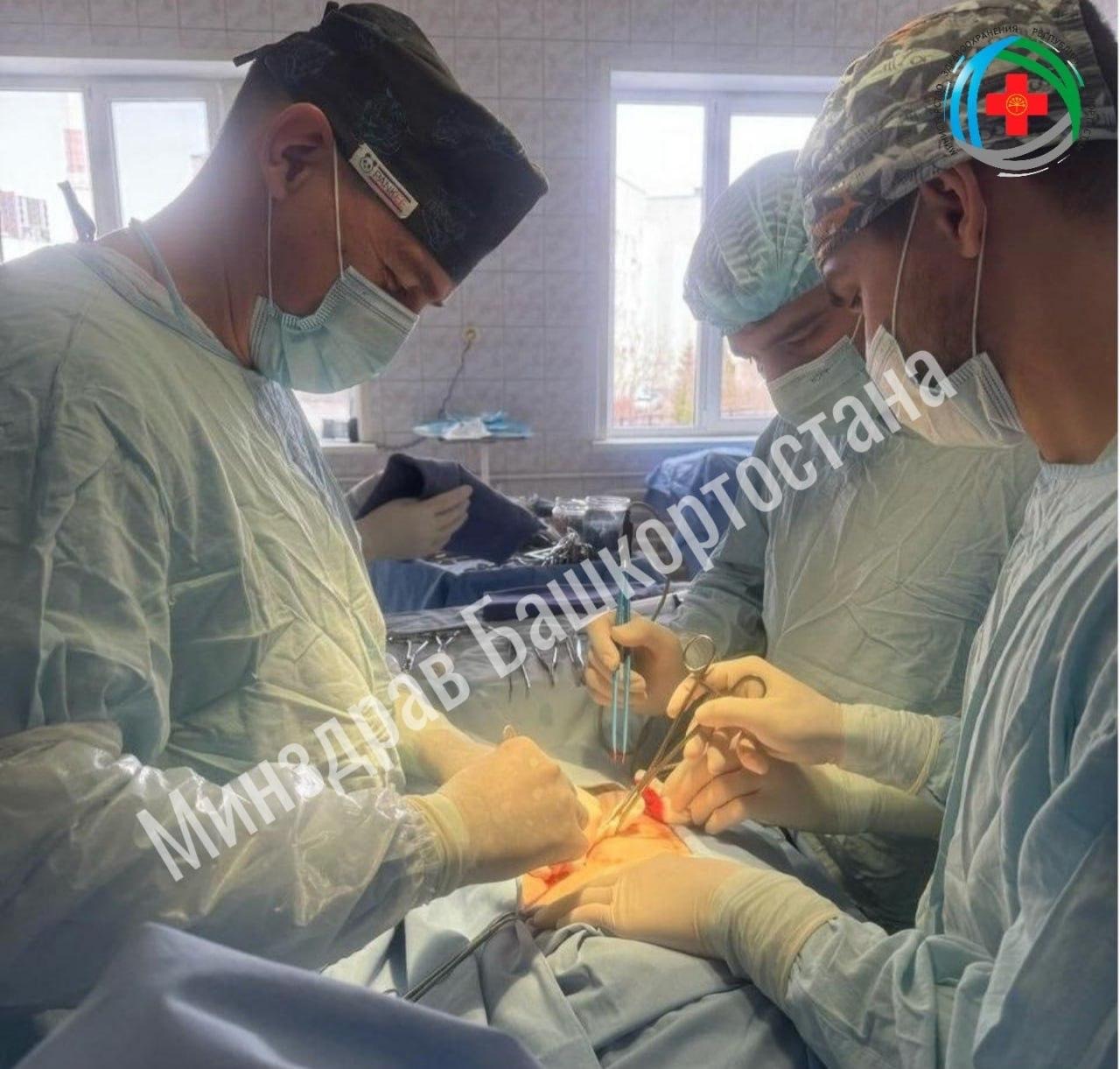 В Уфе пациентке удалили огромную опухоль почки