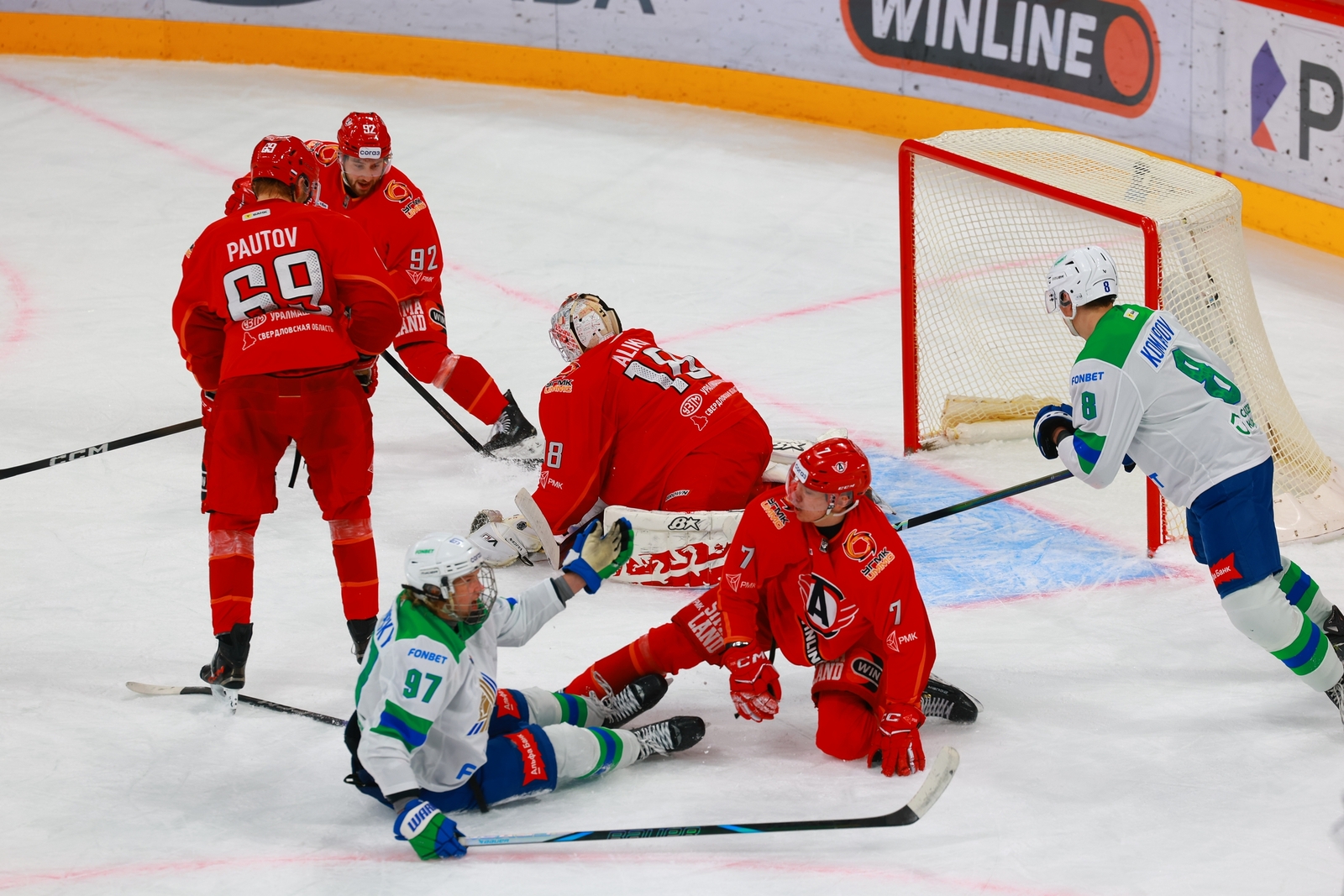 «Автомобилист» прервал серию побед «Салавата Юлаева»