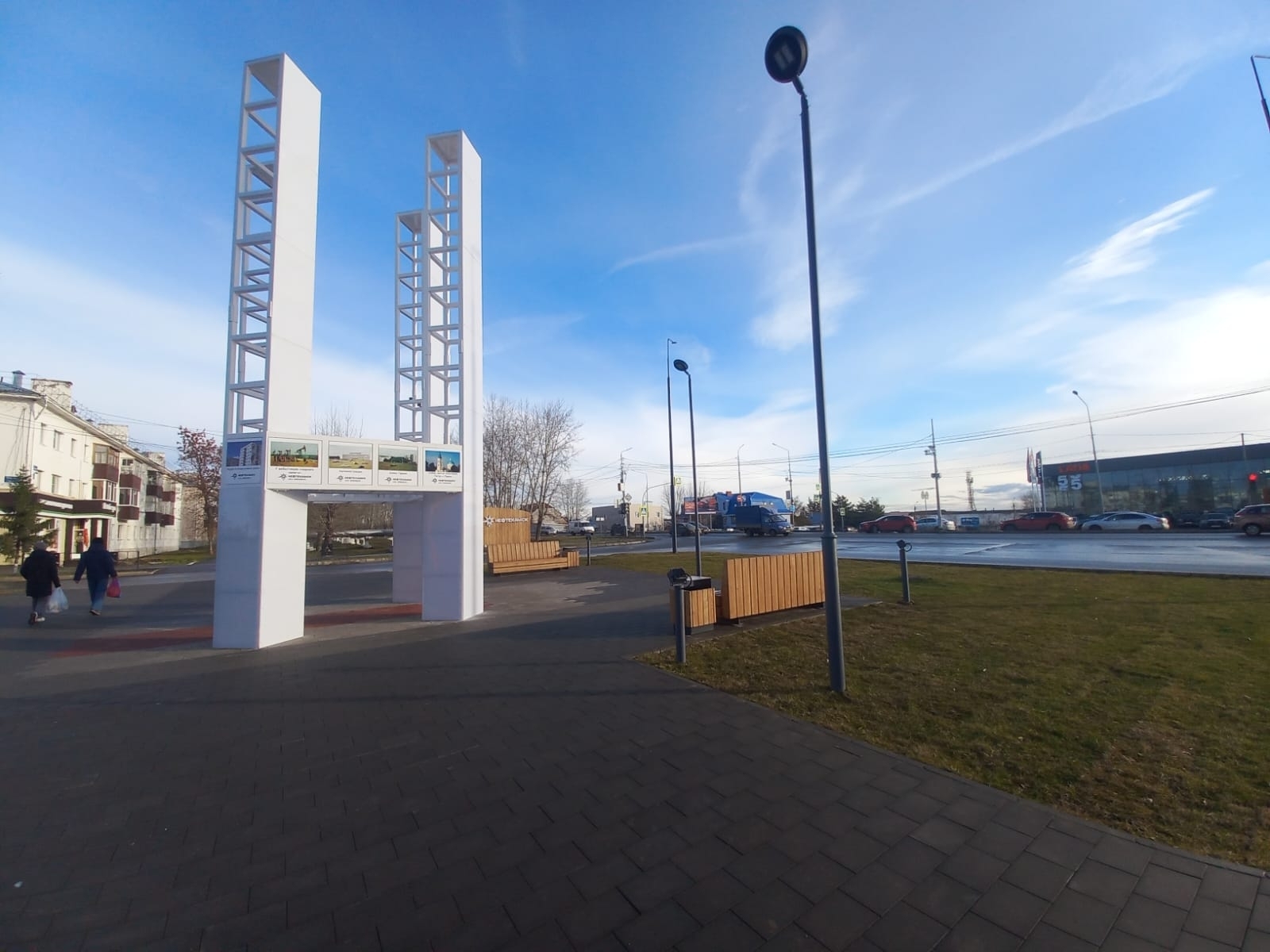 В Нефтекамске завершена реконструкция Аллеи Трудовой славы в рамках нацпроекта