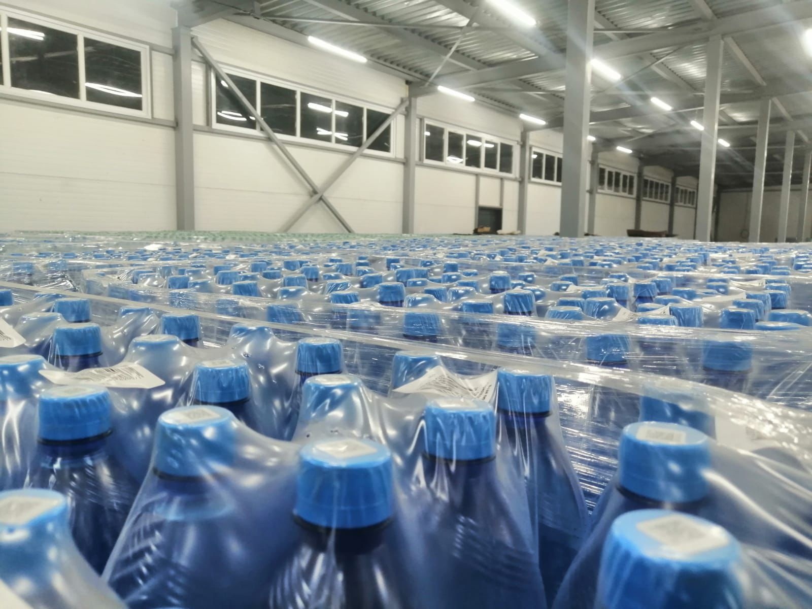 Более 80 тонн питьевой воды отправила Башкирия в Оренбургскую область