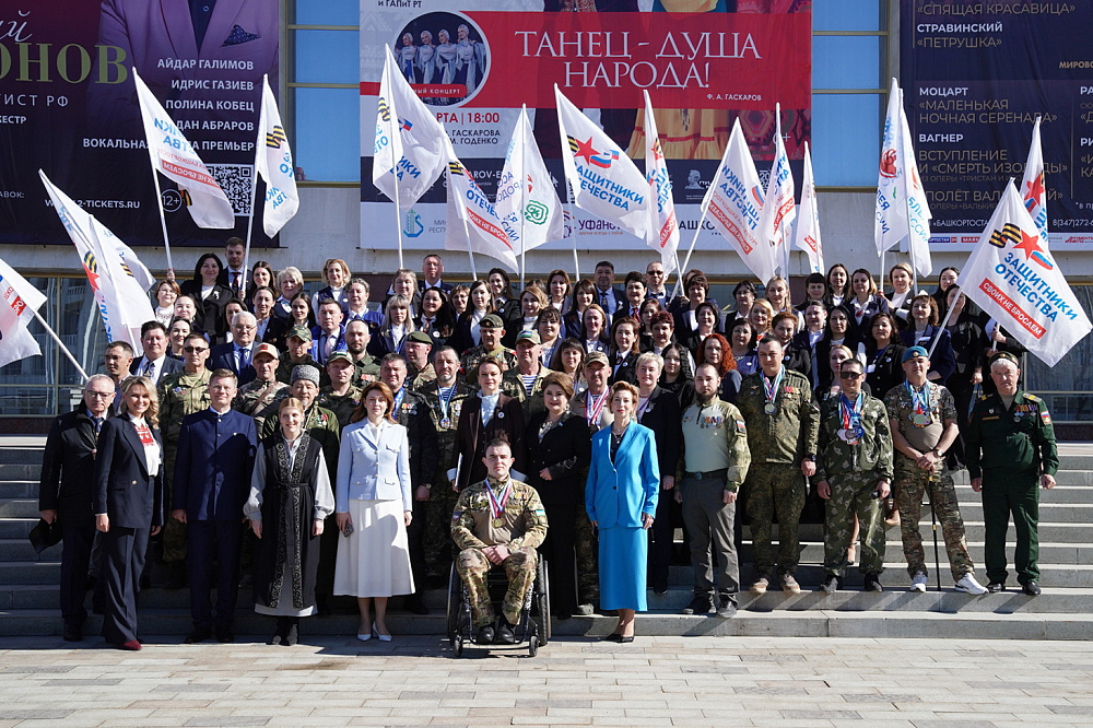 Припев песни Нас миллионы русских стал гимном фестиваля Женское сердце России