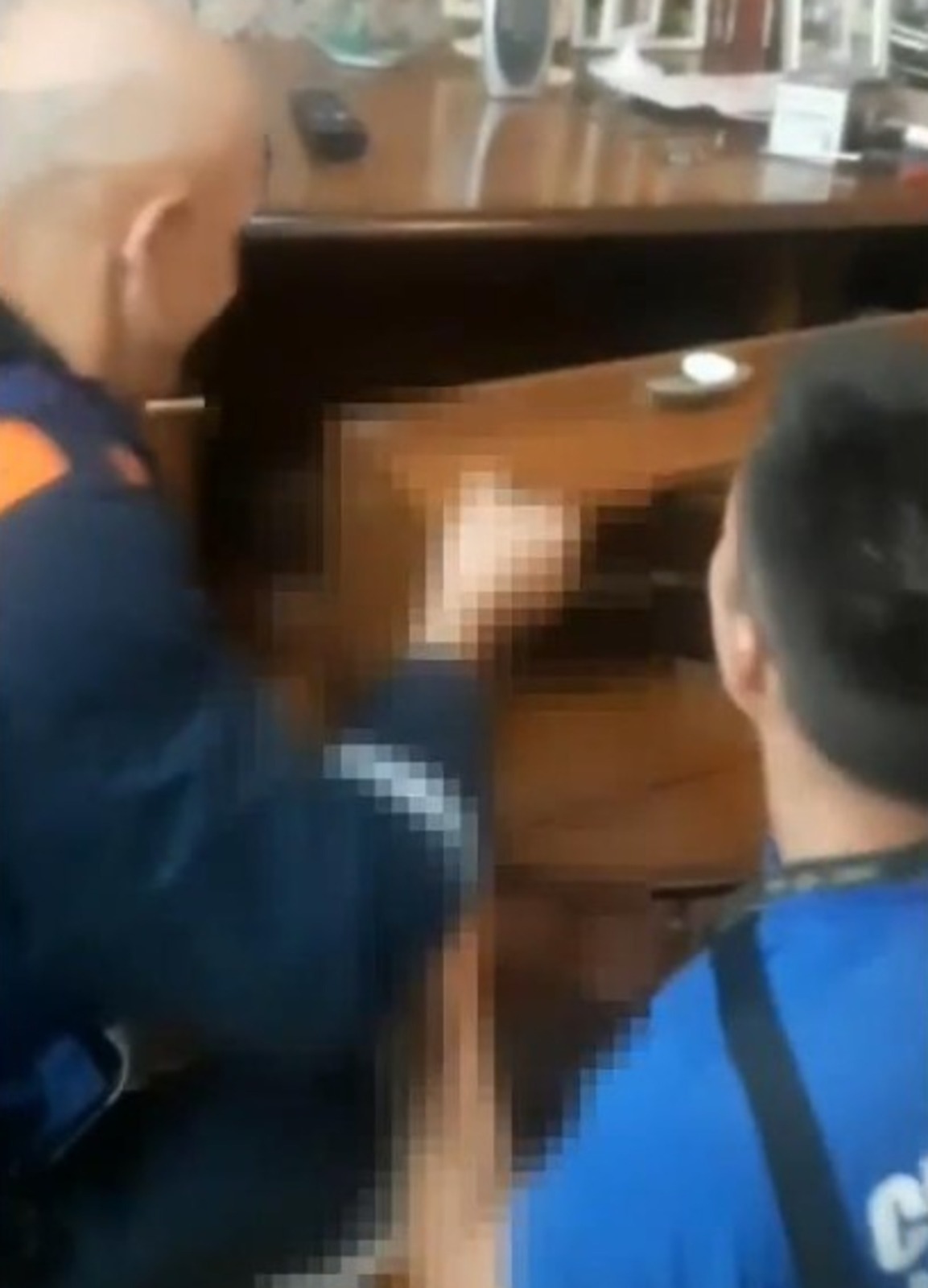 В Уфе мальчик залез в комод, потребовалась помощь спасателей