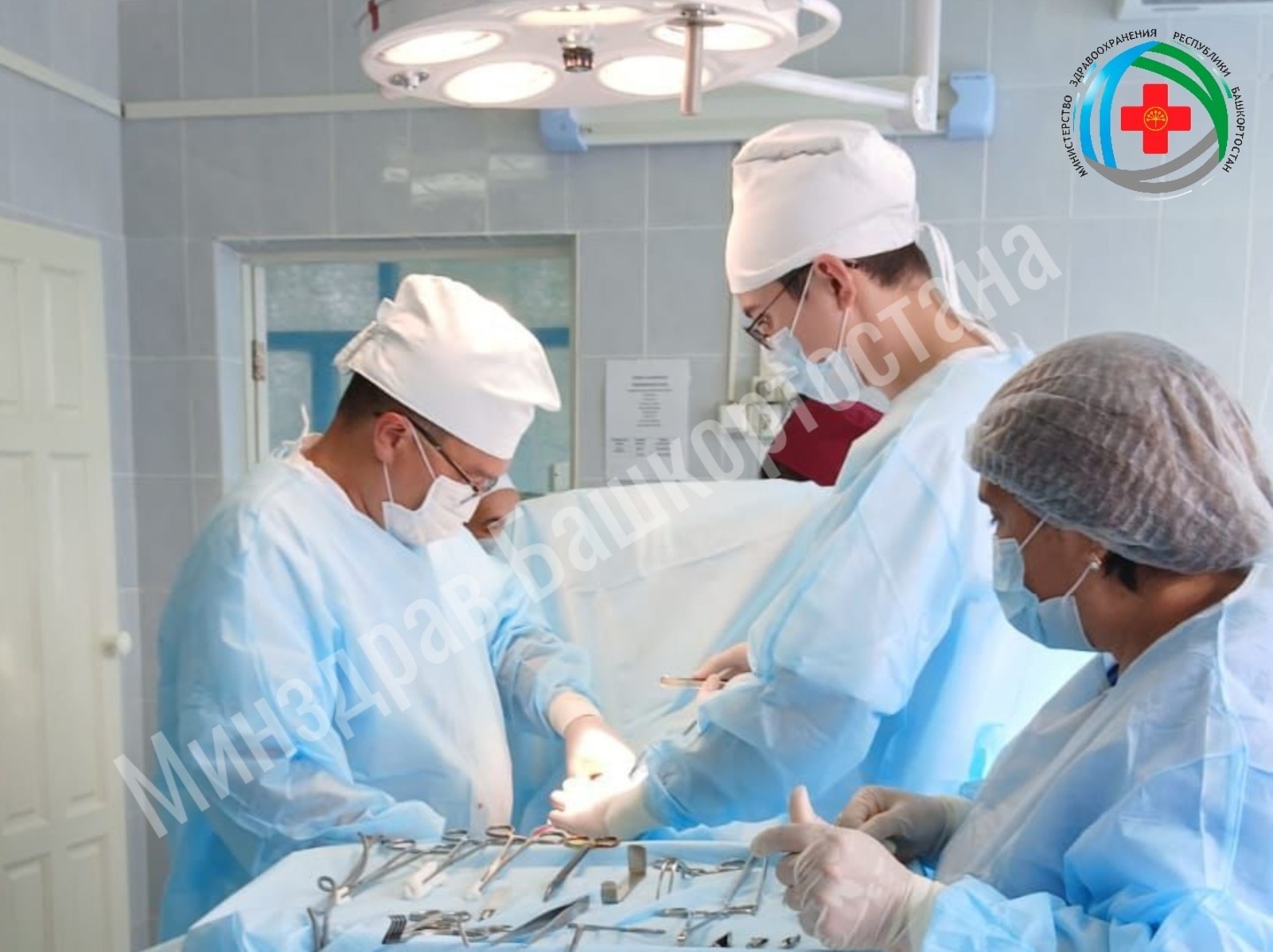 В Башкирии врачи сделали мужчине две экстренные операции