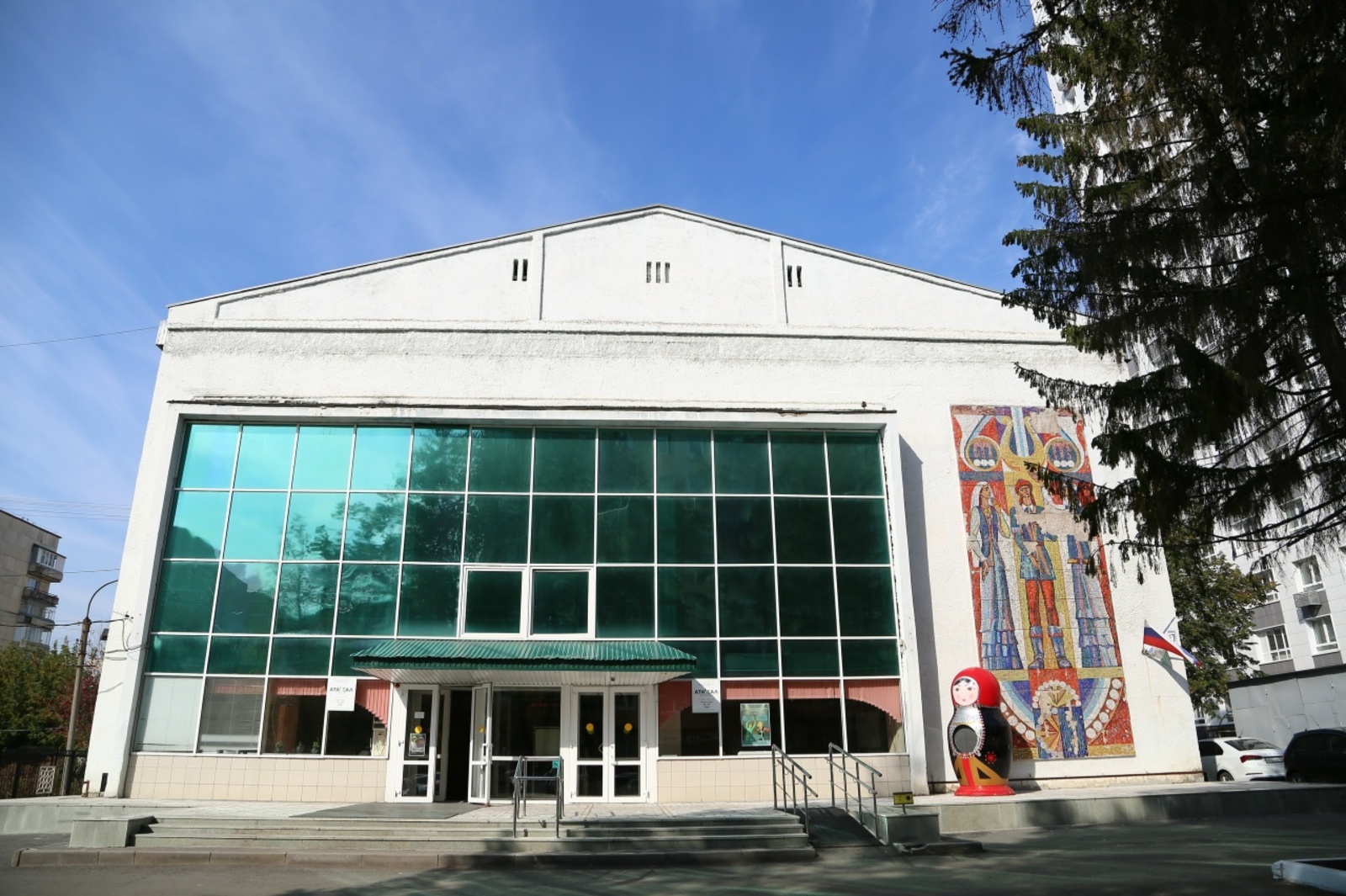 В Уфе в Культурном центре «Атайсал» идет масштабное обновление